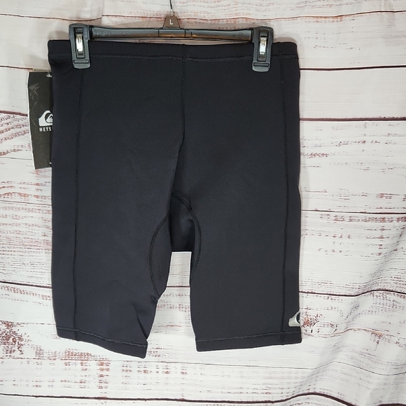 NWT Quiksilver Black Performance Wetsuit Shorts - Picture 4 of 7